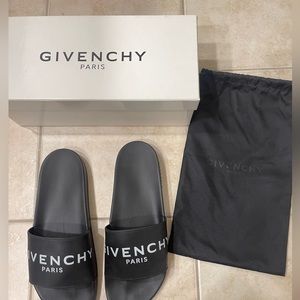 Men’s Givenchy Slide Sandals